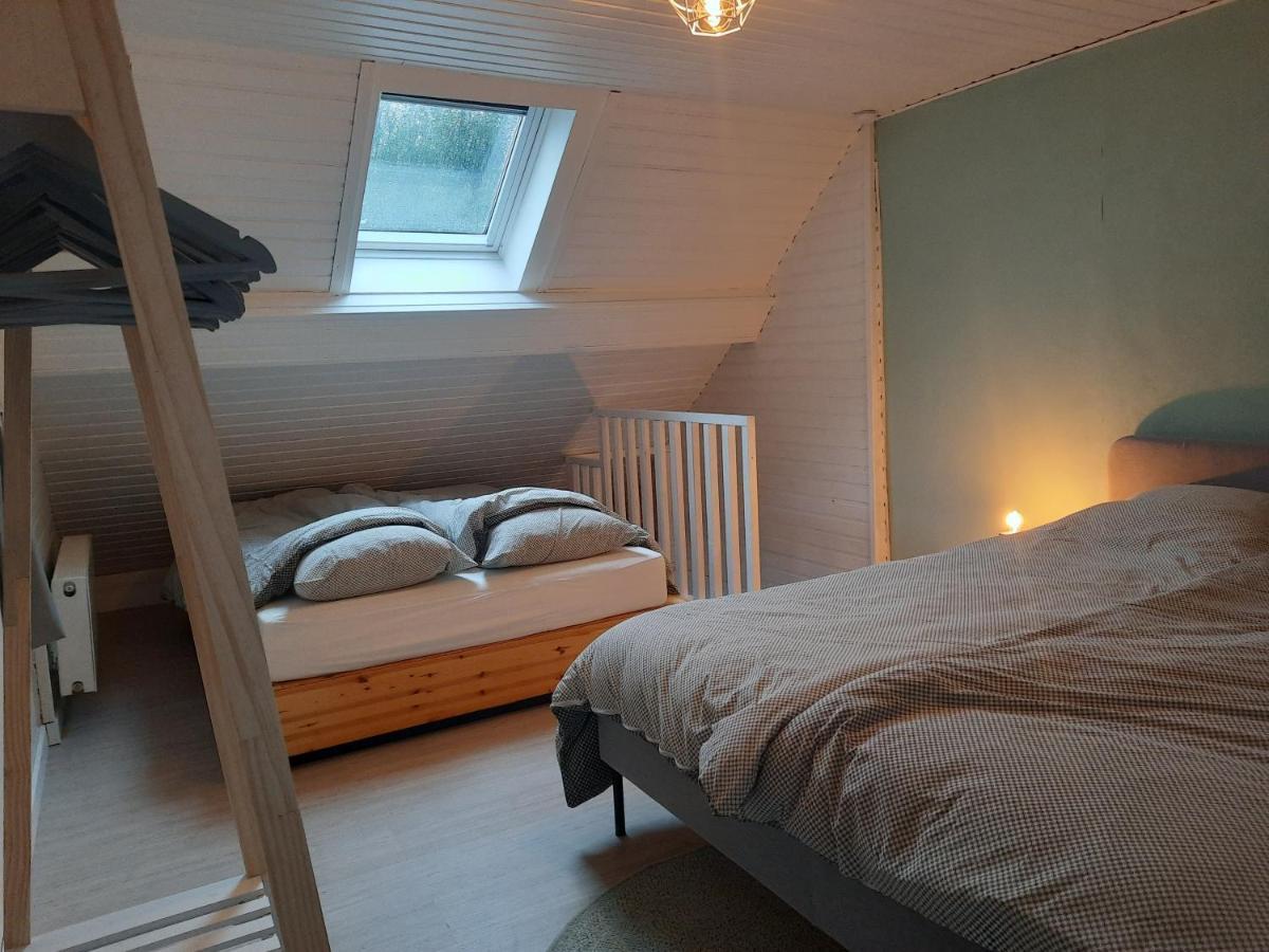 Huisje Op De Muur Van เคราร์ดชแบร์เคน ภายนอก รูปภาพ