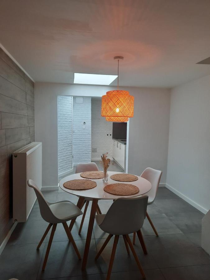 Huisje Op De Muur Van เคราร์ดชแบร์เคน ภายนอก รูปภาพ